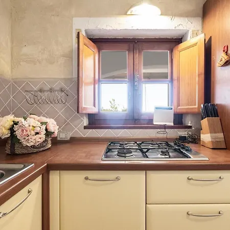 Con Jacuzzi Privata Apartment *